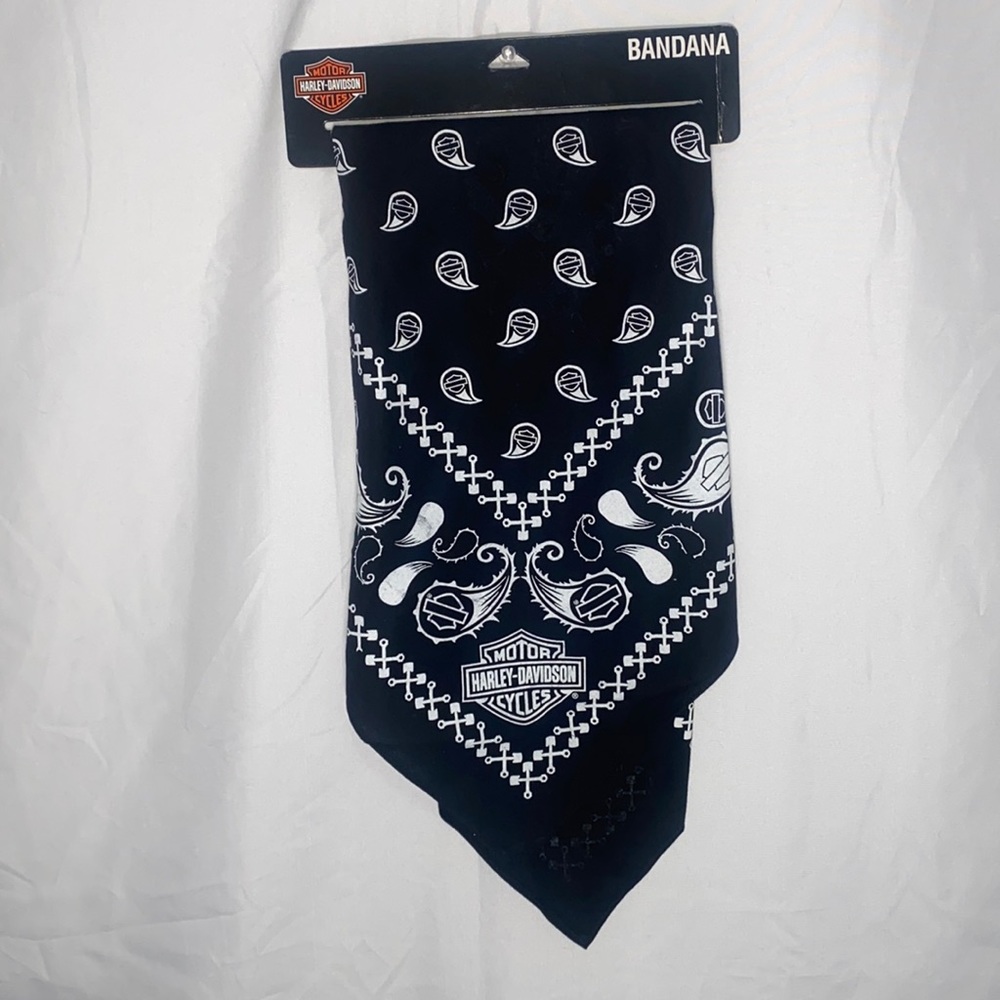 Harley Davidson bandanna, black and white